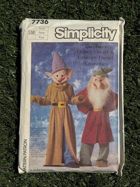 VTG 1980s Simplicity 7736 Dopey & Grumpy Dwarf Costume Pattern Size Small Uncut